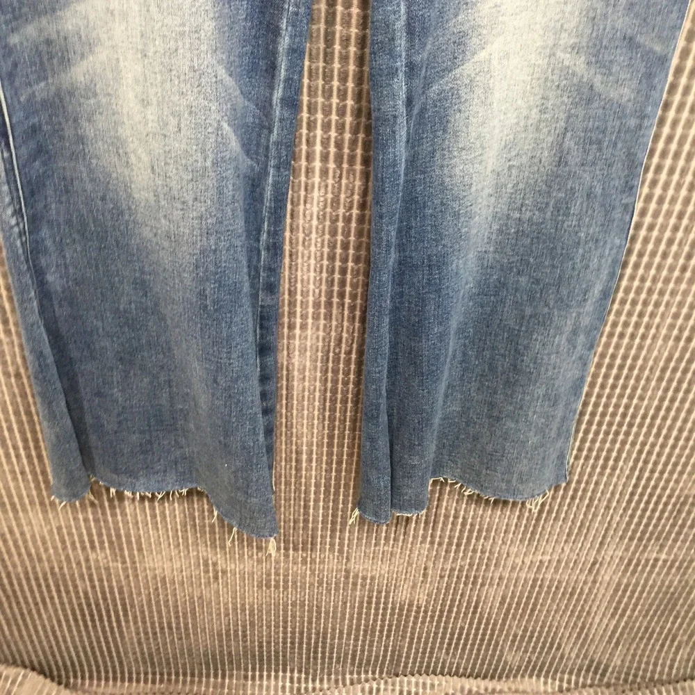 Judy Blue Womens Flare Jeans Raw Hem High Rise 22W Medium Wash Excellent